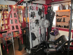 Tgirl submissive in London - My playroom YOUR domain - N