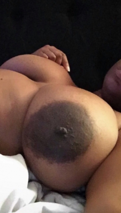 areolas und big tits - N