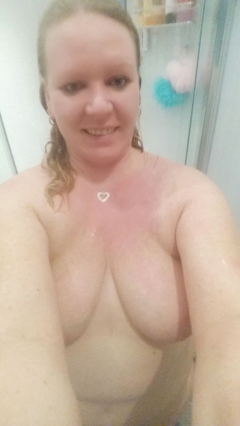 HUGE NATURAL TITS - N