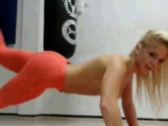 Gorgeous blonde masturbating at the gym