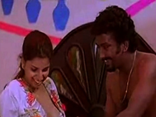 Mallu Aunty Oil Massage