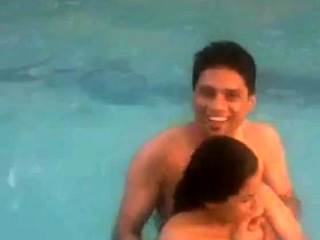 Indian Amateur Nude Pool - Indian College Girl Nude In Pool at DrTuber