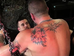 BAREBACKTHATHOLE Tattooed Hugh Hunter Raw Fucks Josh Stone